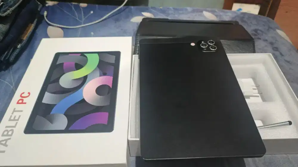 Bismillah mau jual tablet PC kondisi 85% masih mulus