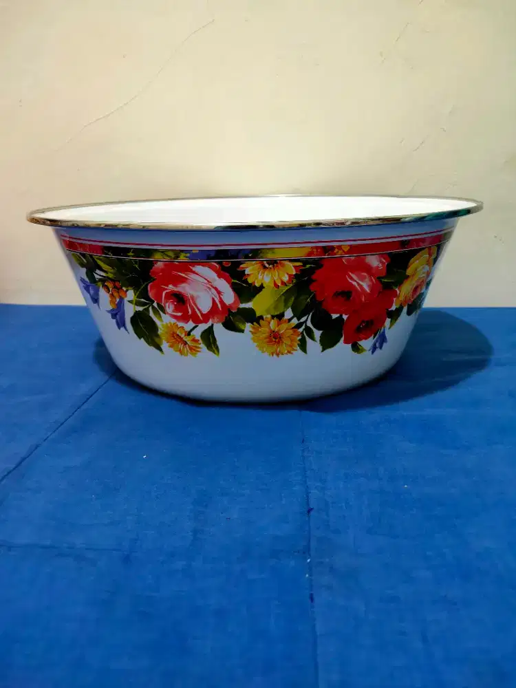 Baskom Enamel diameter 40 cm