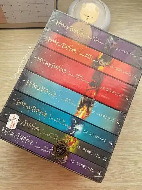 Box set buku harry poter dapat 7 buku dan box