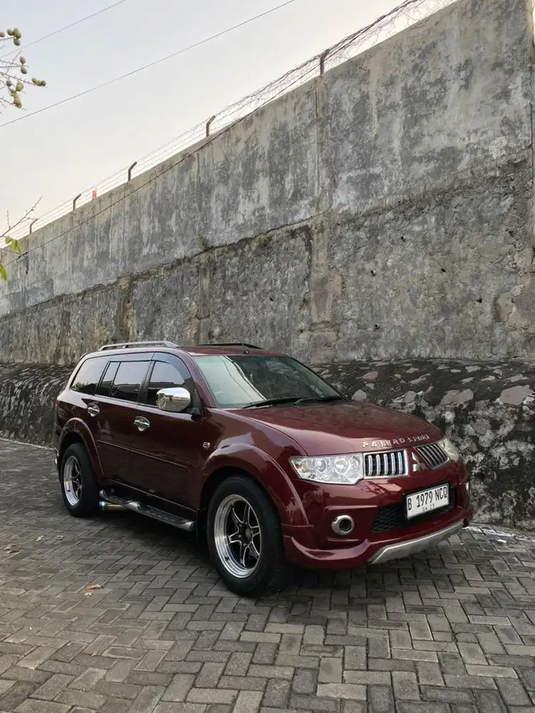 MITSUBISHI PAJERO SPORT LIMITED EXCEED 2014