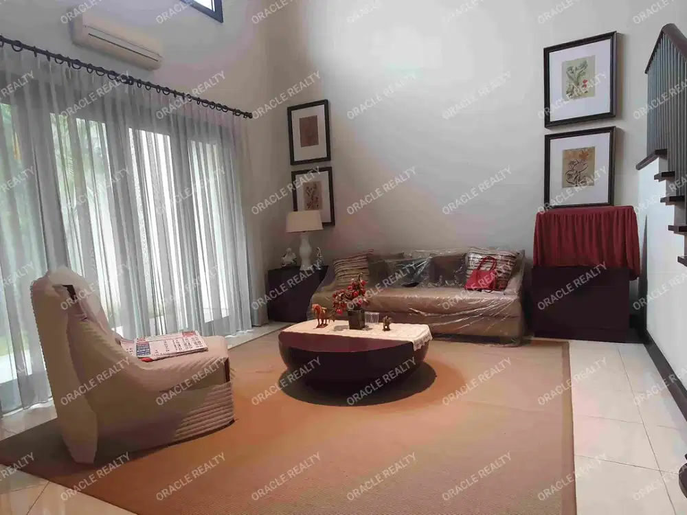 Jual Rumah Tropical Full Furnish Graha Family