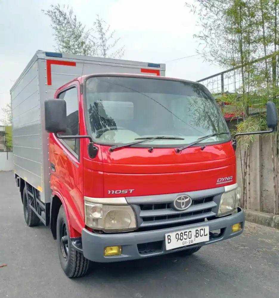 TOYOTA DYNA 110 ST 2013 ENGKEL BOX
