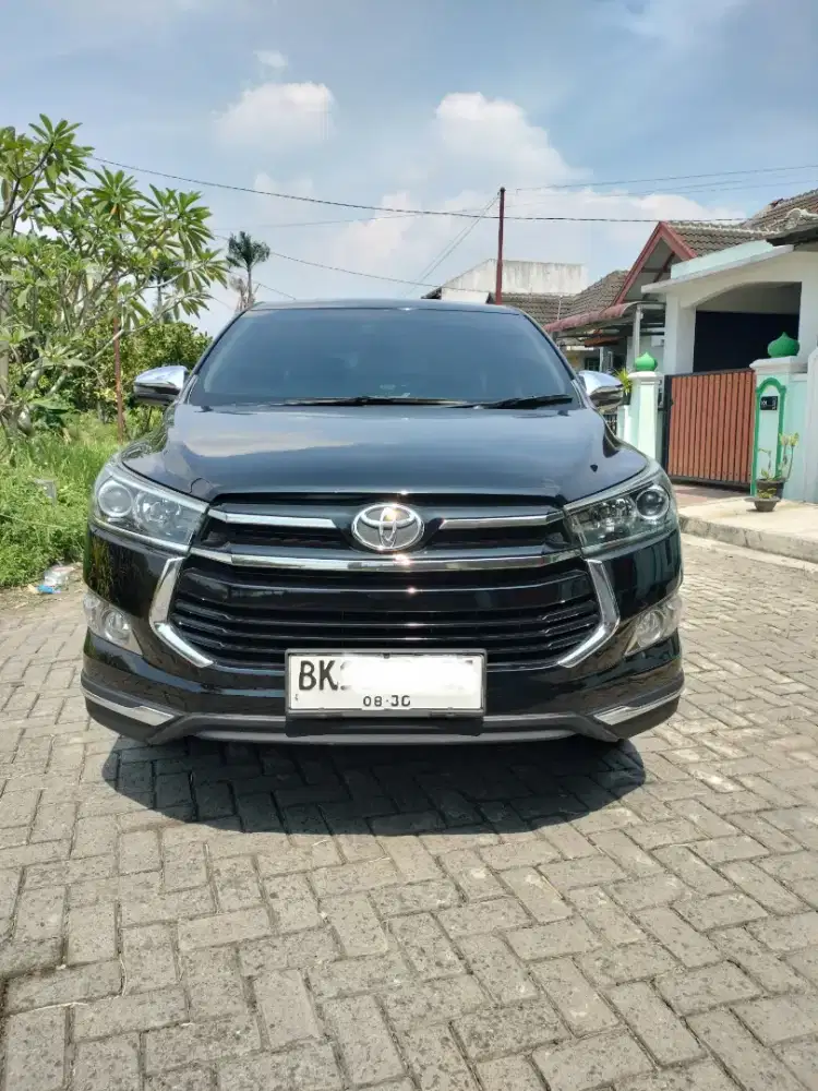 Toyota Innova Venturer 2019