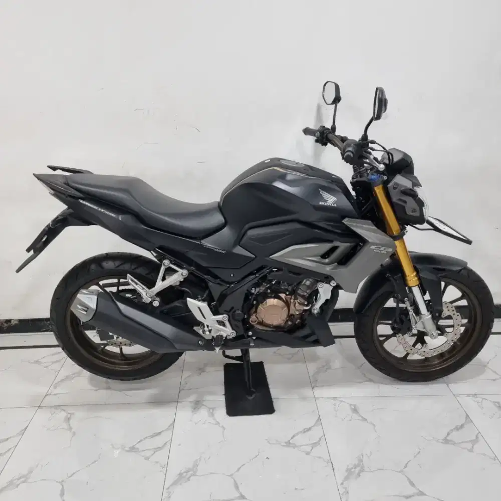Honda CB150R USD LED Fi 2024 / 2025 bln 12 KAYAK BARU CB 150 R