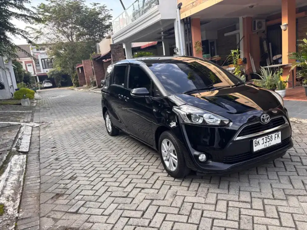 Toyota Sienta G Manual 2017