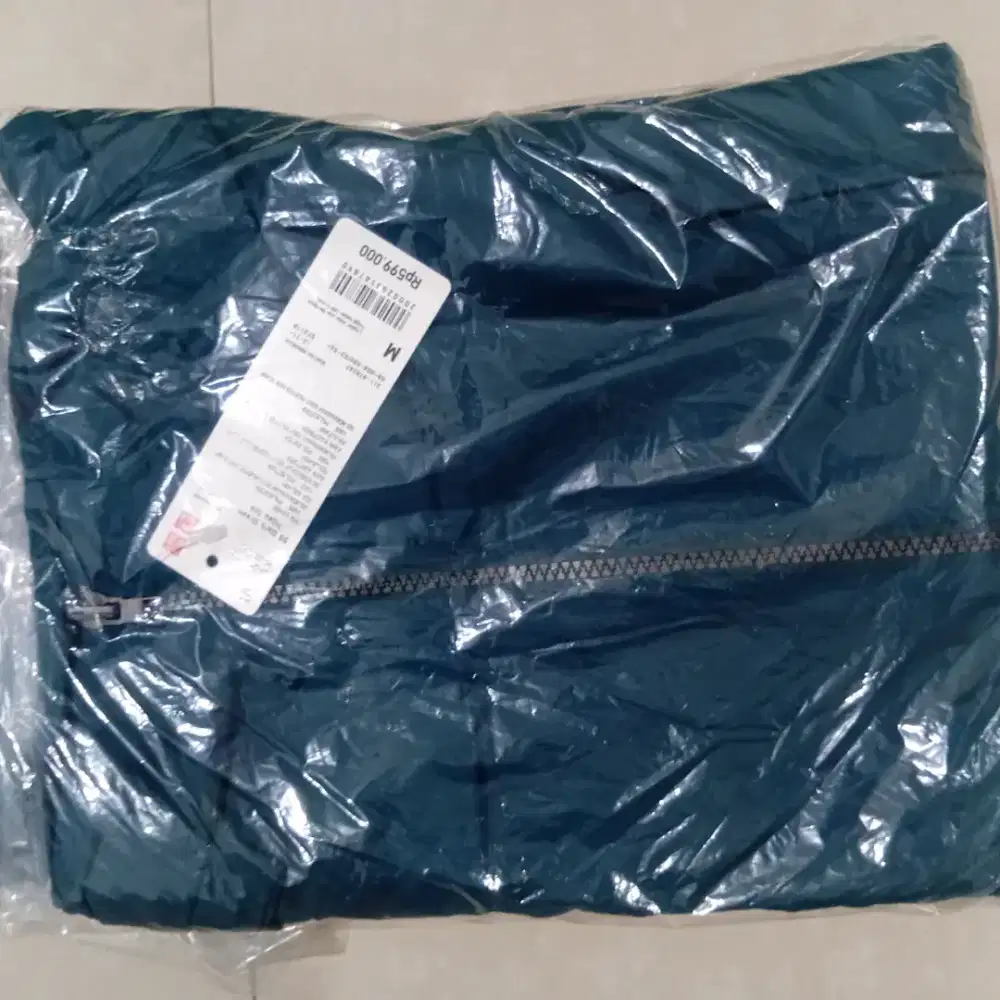 Jaket uniqlo parka