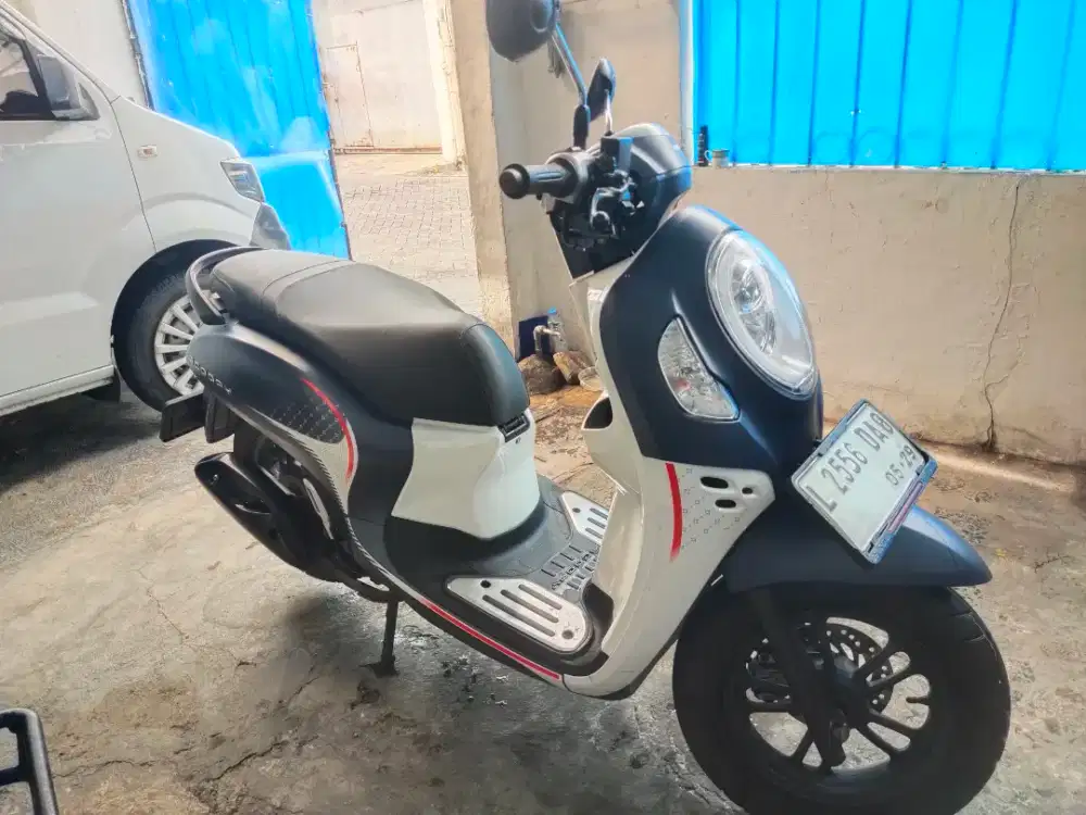 Dijual Scoopy Fashion Blue tahun 2024