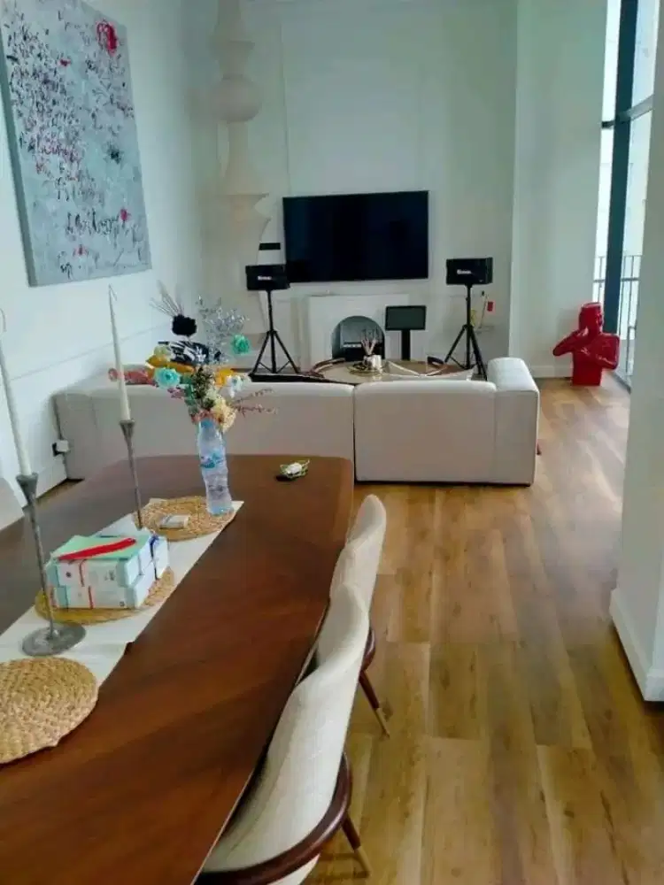 Lantai finil dan spc