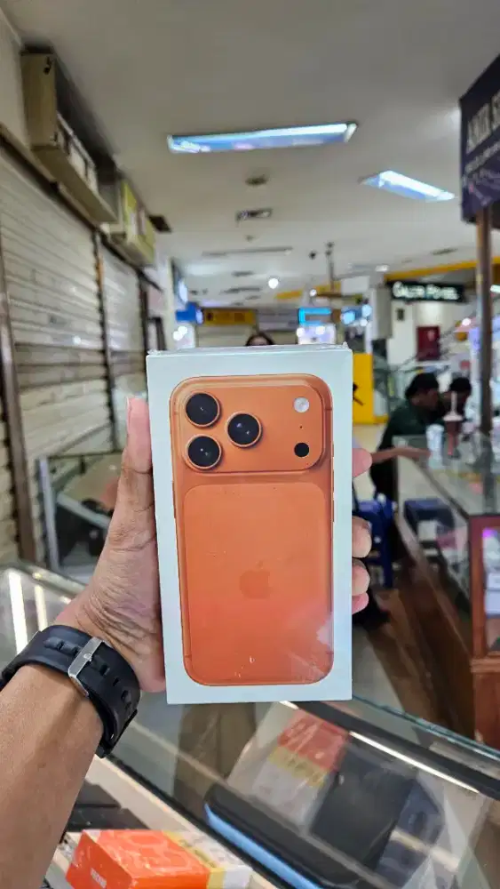 iPhone 17 Pro Cosmic orange 512 iBox/Resmi new-Segel