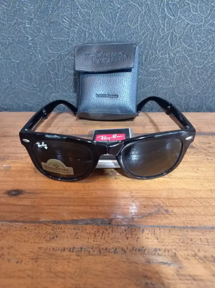 Kacamata RayBan Wayfarer