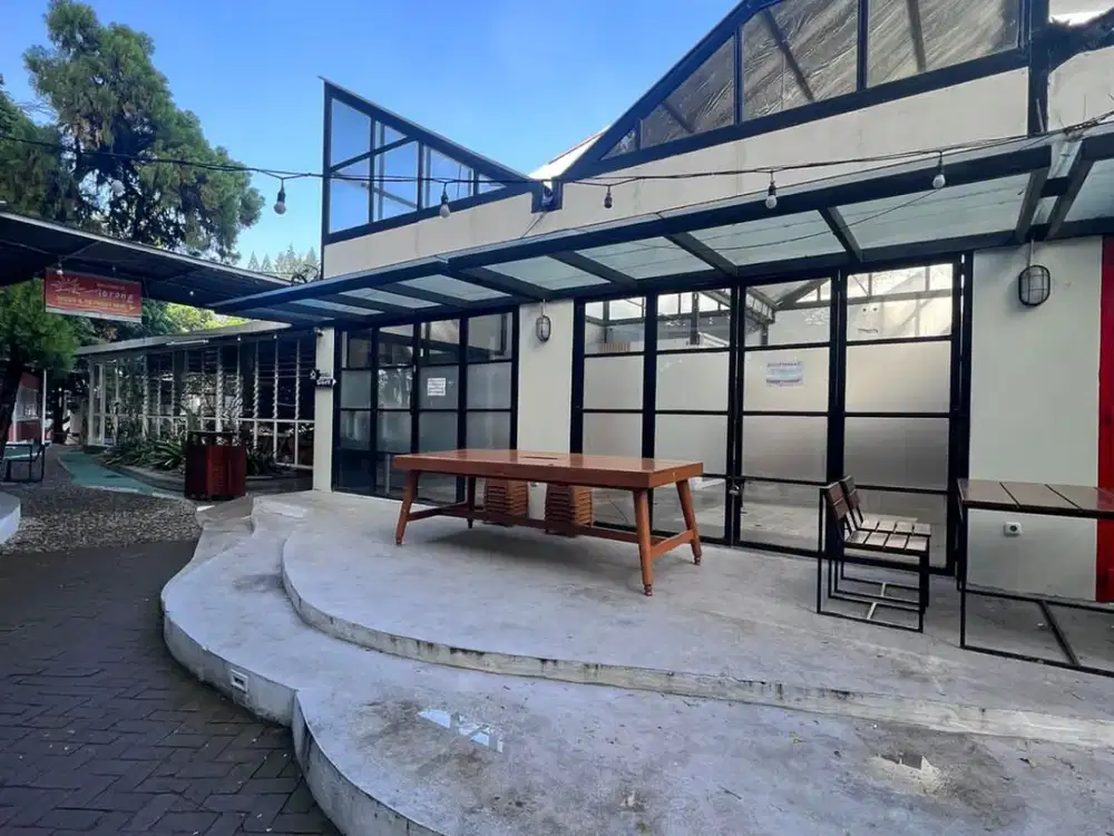 Disewakan ruang usaha Di sayap dago murah ramai dna strtategis