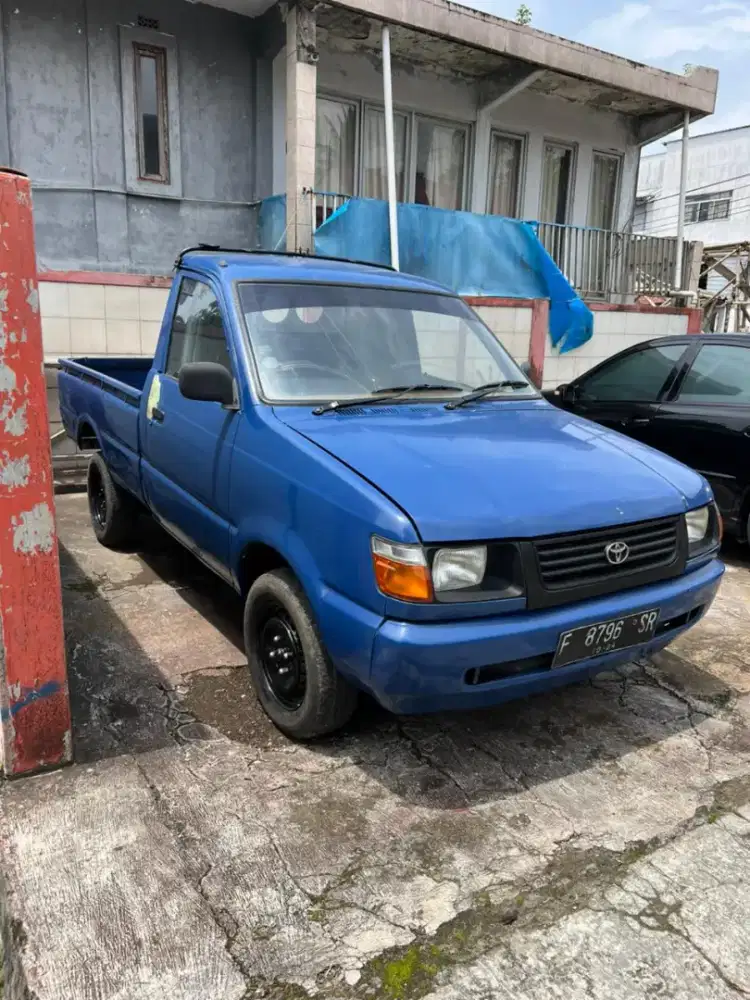 Toyota Kijang pickup bensin 1997