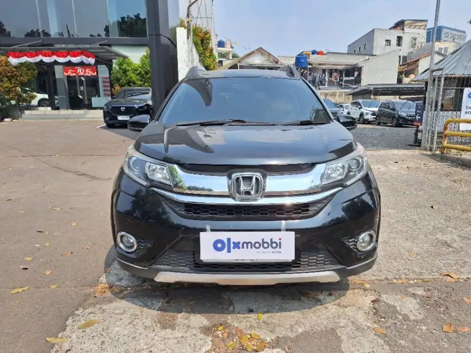 DP MURAH Honda BR-V 1.5 E Bensin-MT 2016 Hitam CEVFB