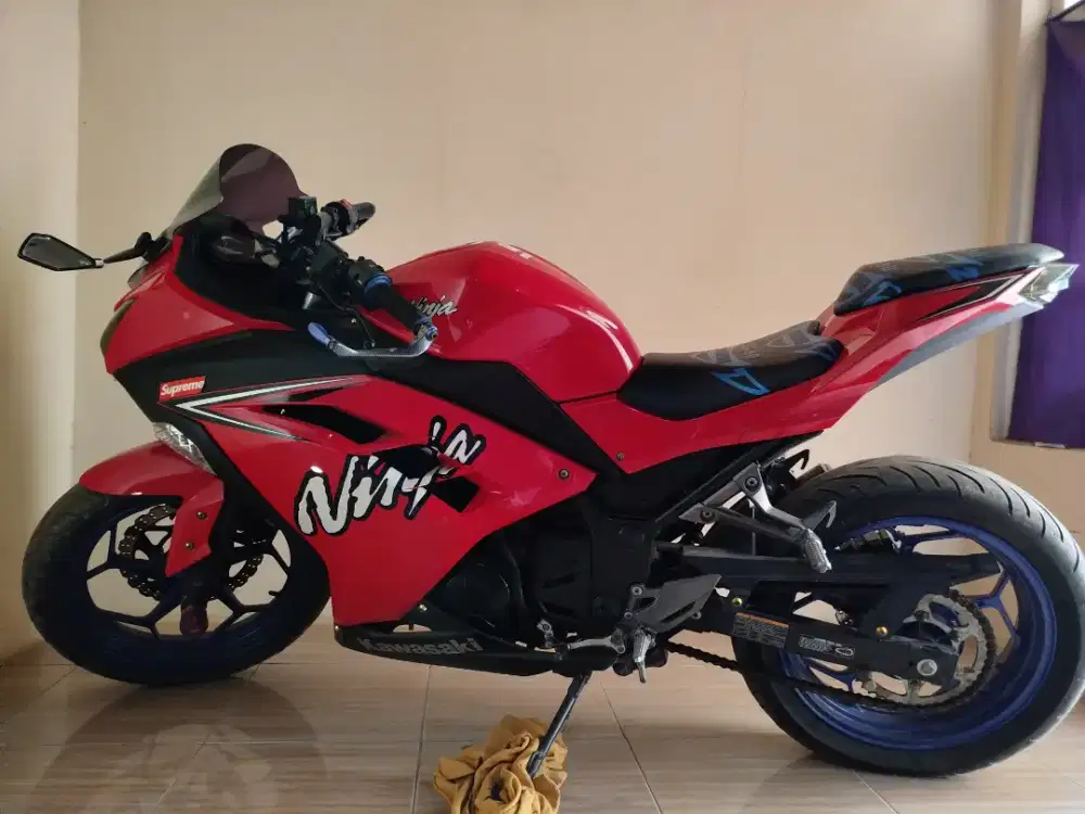 Di jual Kawasaki ninja 250 fi non abs