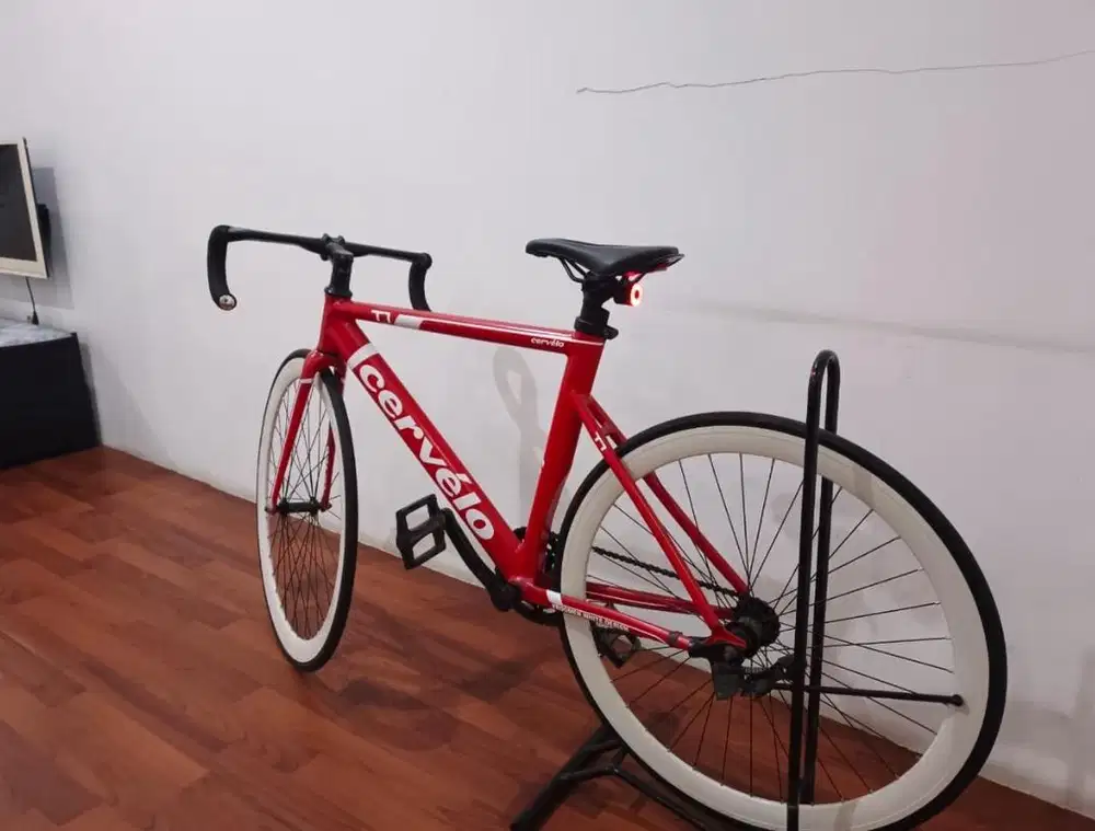 Jual sepeda Fixie full bike