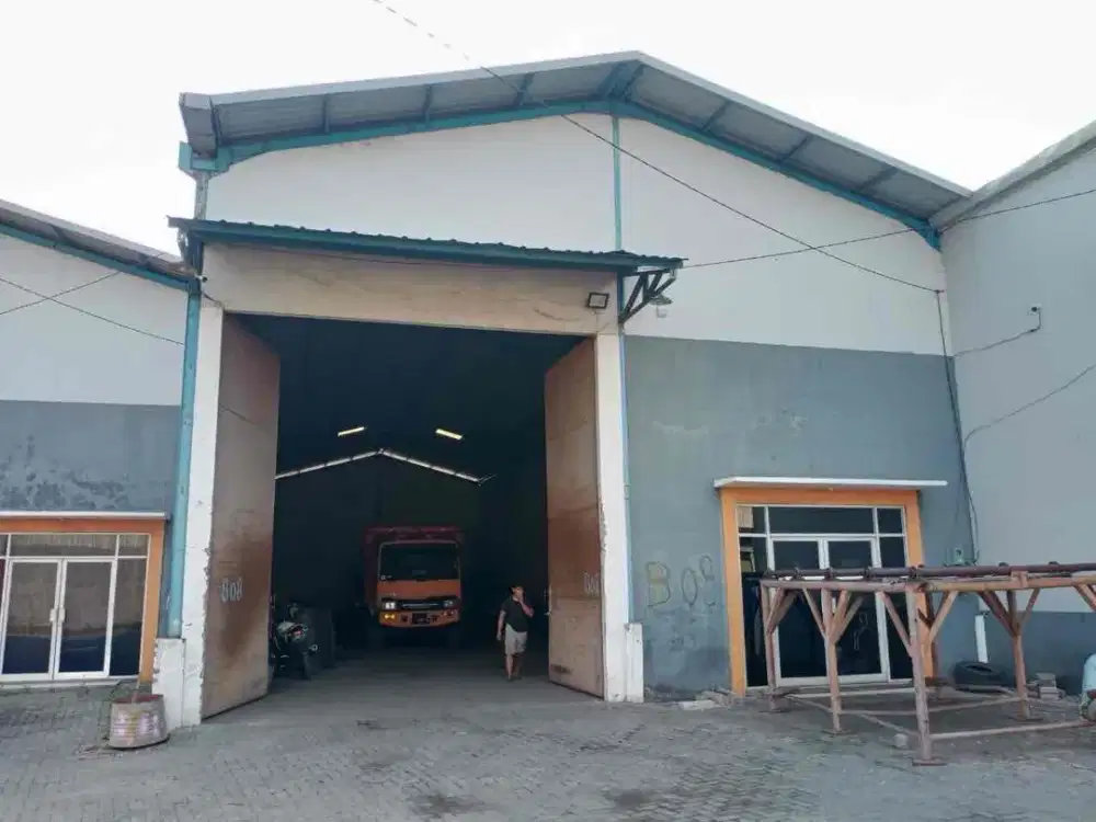 Dijual gudang kepatihan menganti Gresik 396 m2