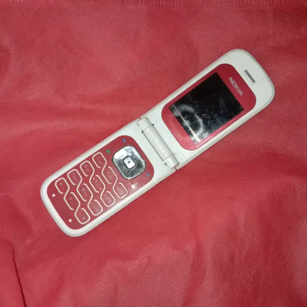 Hp Nokia Jadul ( Bekas dan Rusak )