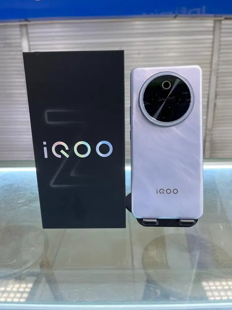 iQOO Z10 5G 12/256 Garansi 10 bulan