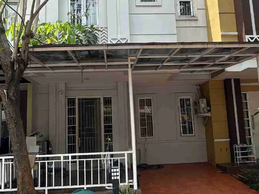 Rumah 2 Lantai Semi Furnished di Malibu Village Gading Serpong