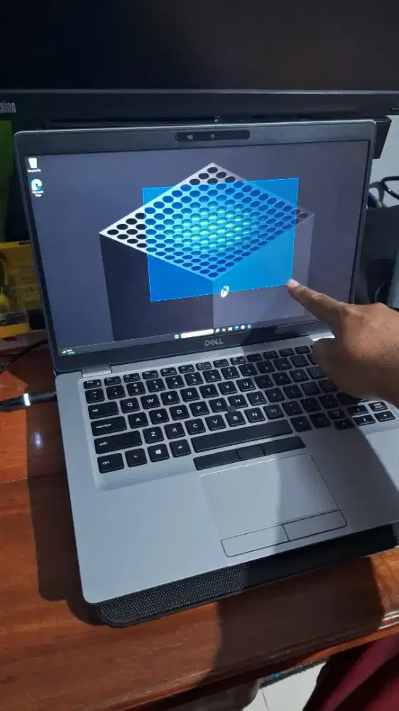 Dell latitude 5410 i5 10th Touchscreen