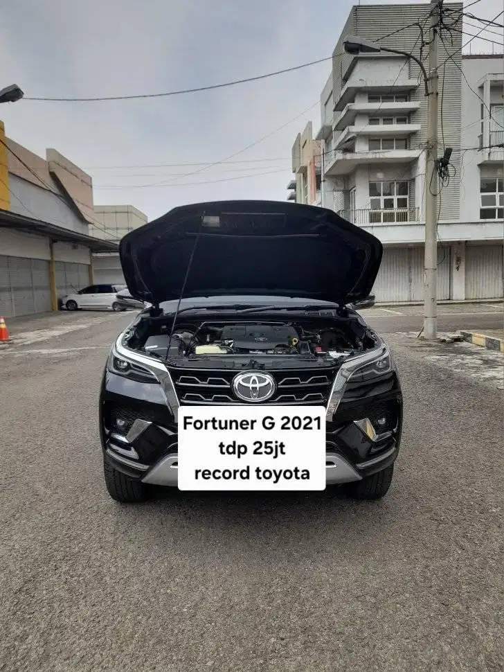 Toyota Fortuner G / Vrz 2021 Tdp jt / 2020 hitam 2022 facelift diesel