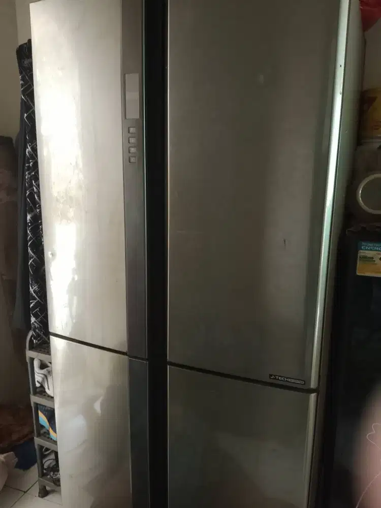 Kulkas Sharp Side By Side Inverter 4 Pintu