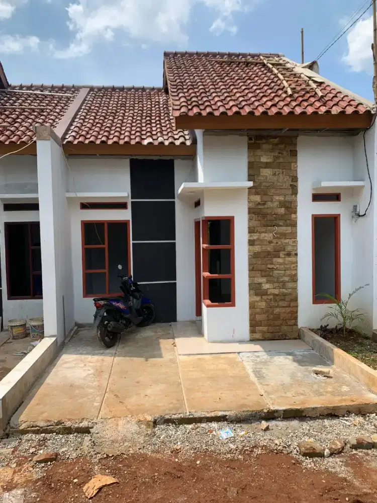 Rumah siap huni full granit