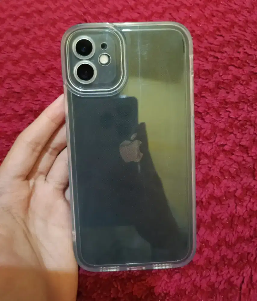 iPhone 11 warna hitam