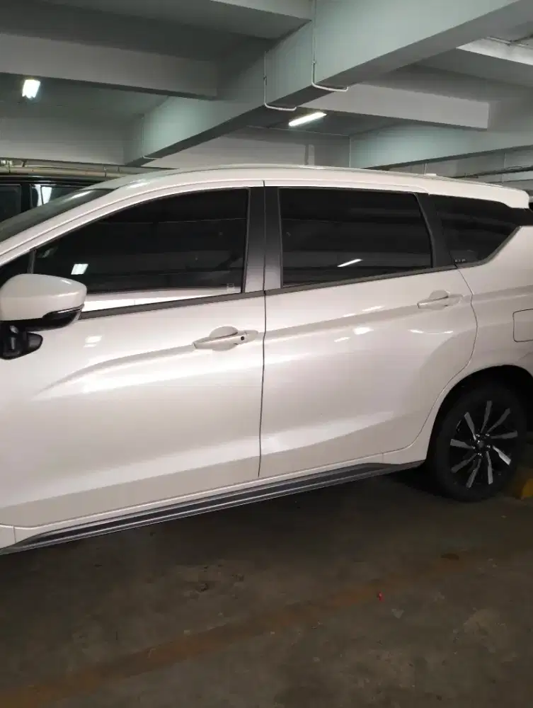 Melayani bongkar pasang kaca film mobil bisa di panggil