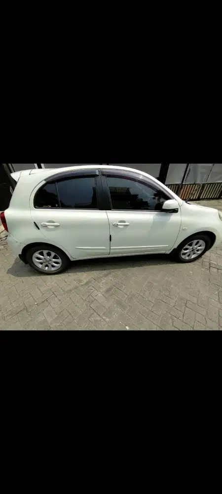 Nissan March 2013 Bensin