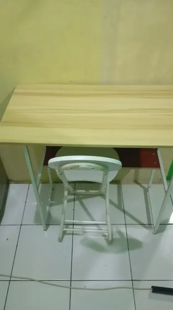 Meja Kursi Belajar