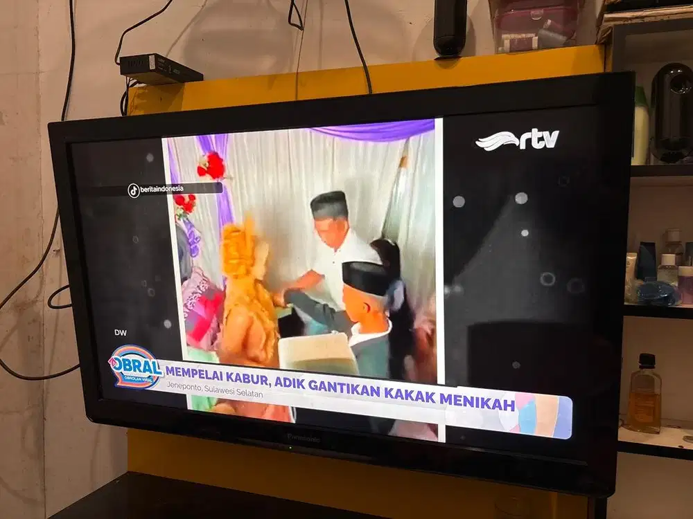 TV PANASONIC LCD 43 INCH