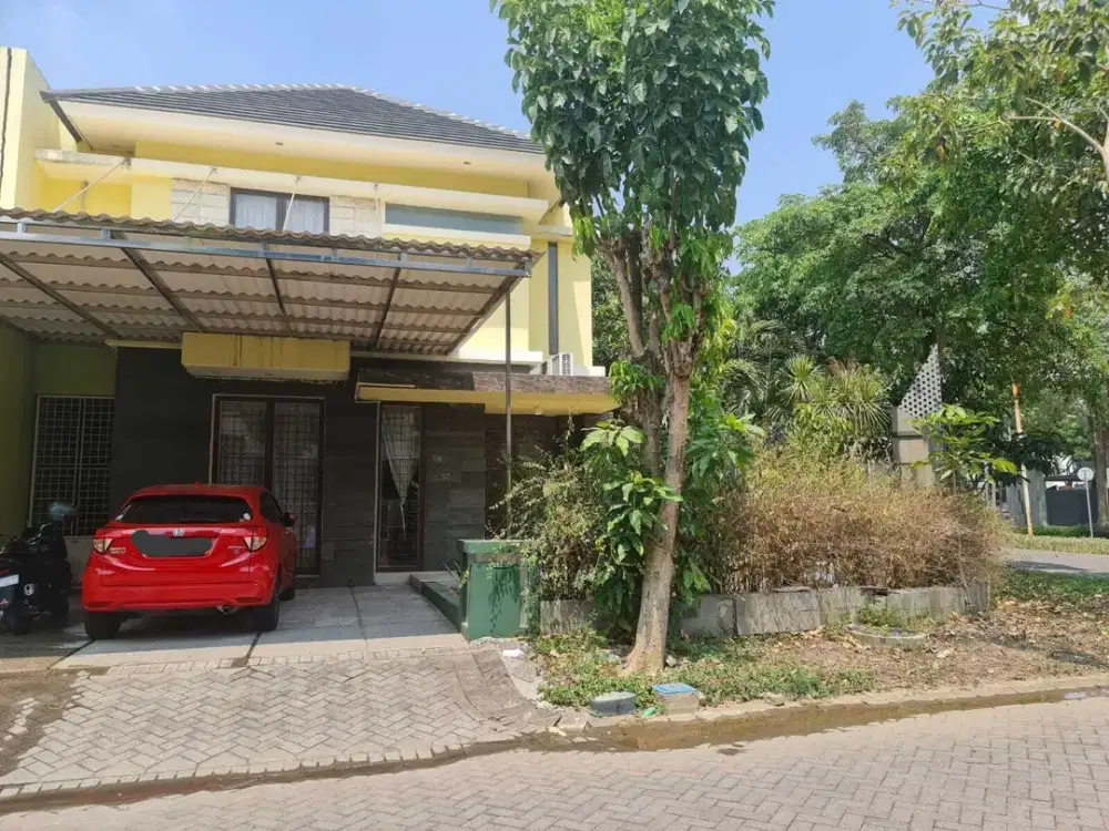 Murah Pool Rumah Wiyung Royal Residence