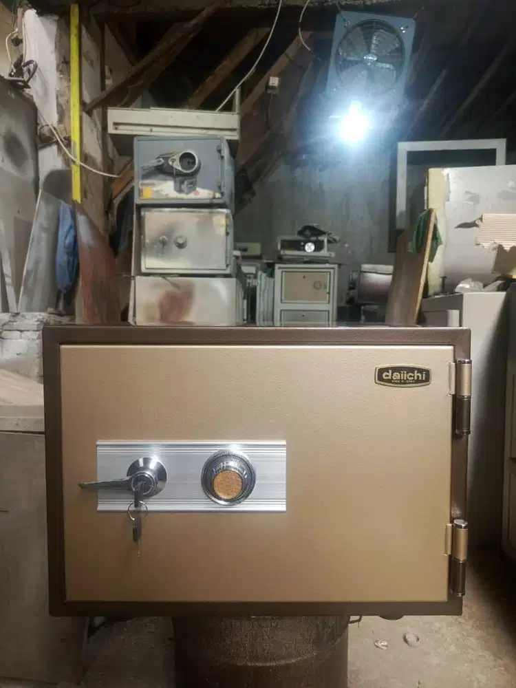 Brankas/Brangkas portable Merk Daiichi