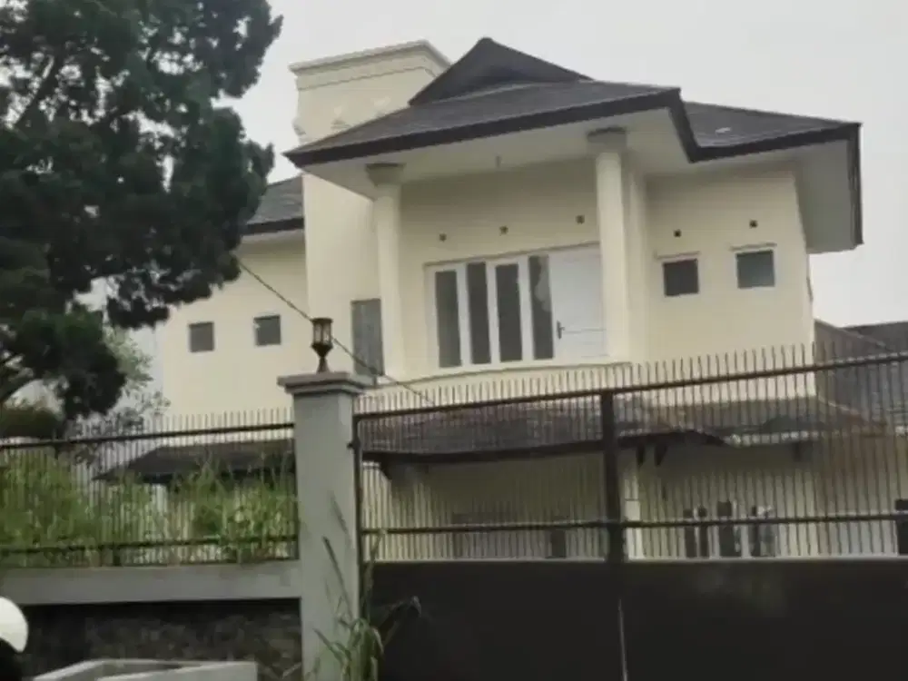 rumah dibwh njop cipaku bandung