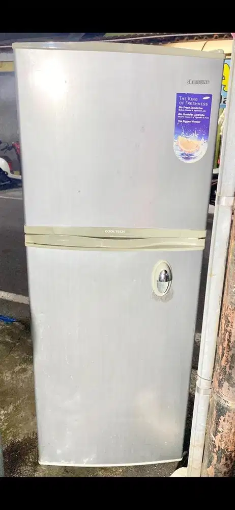 Kulkas 2 pintu orisegel mulus