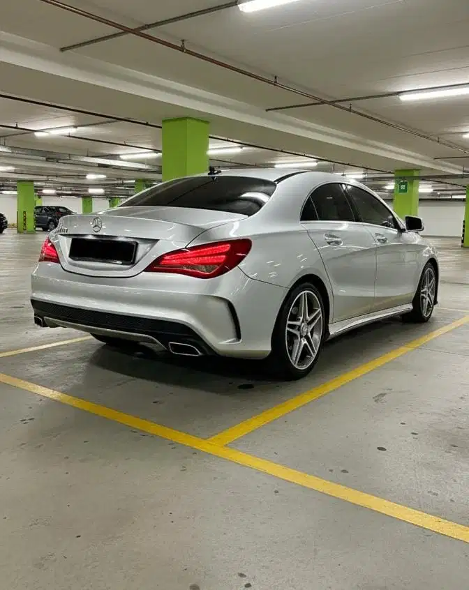 Mercedes-Benz CLA200 2017 Bensin