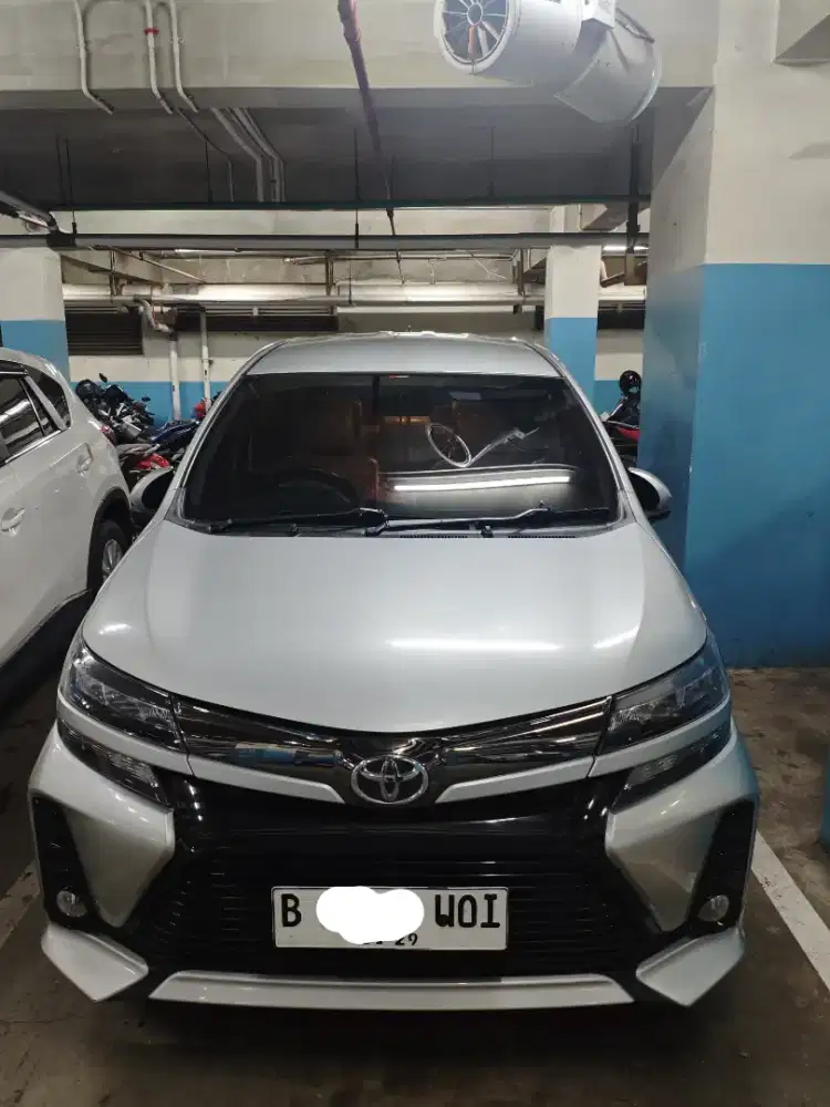 Veloz 1.3 matic low km pemakaian pribadi