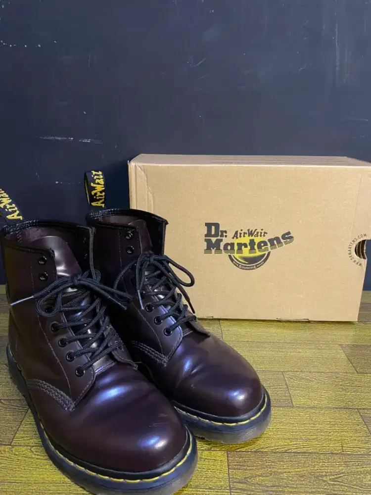 Sepatu Dr. Martens (original) uk 41