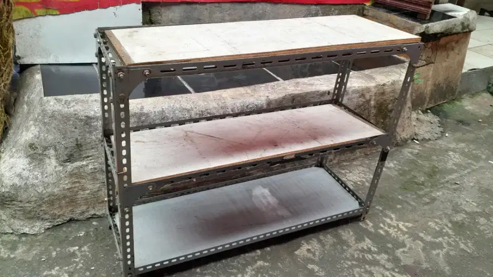 RAK SERBA GUNA MERK UNION