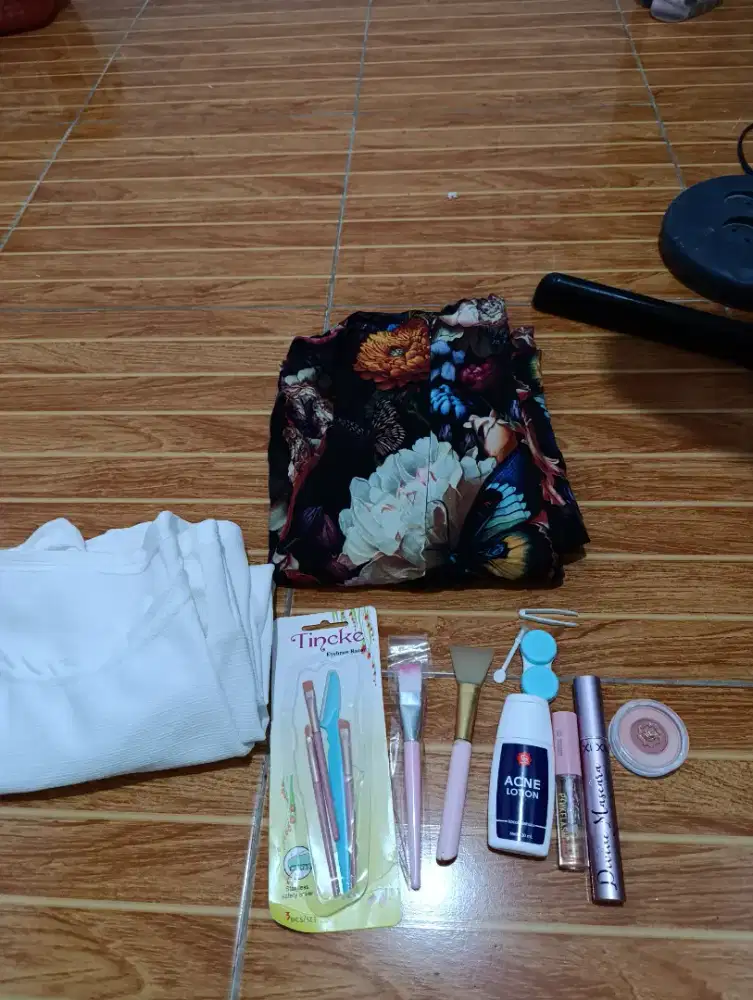 Upload ulang barang bekas gratis (BACA DESKRIPSI)