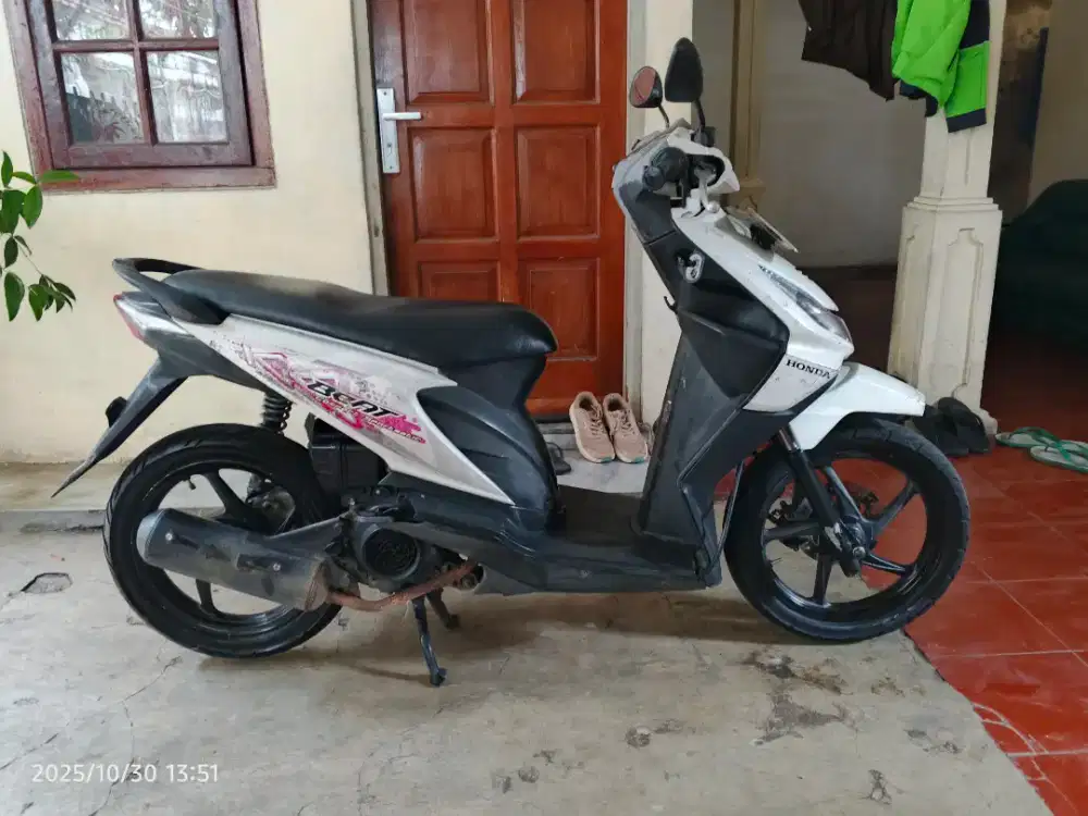 Beat 2011 karbu mesin juara Gress terawat