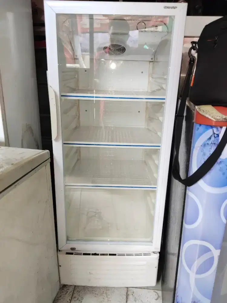 Showcase sharp kondisi  bagus normal