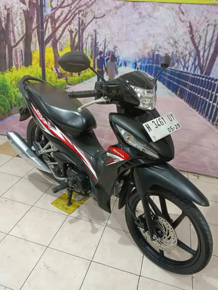 Honda REVO X BLACK 2024