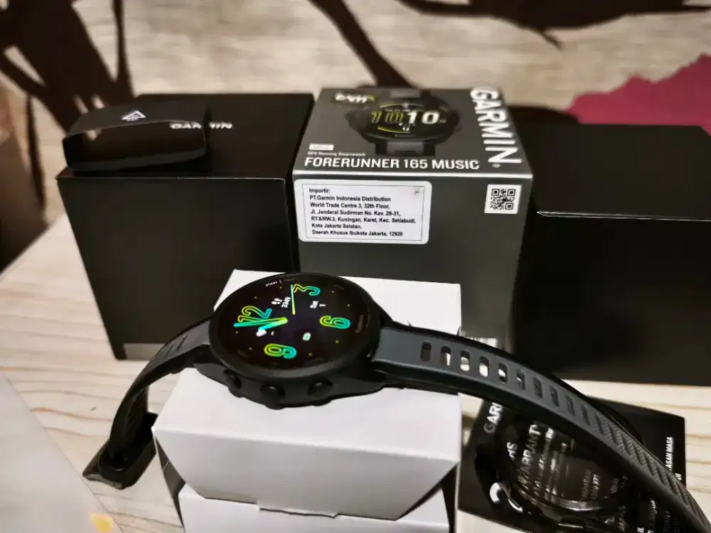 Garmin Forerunner 165 Music