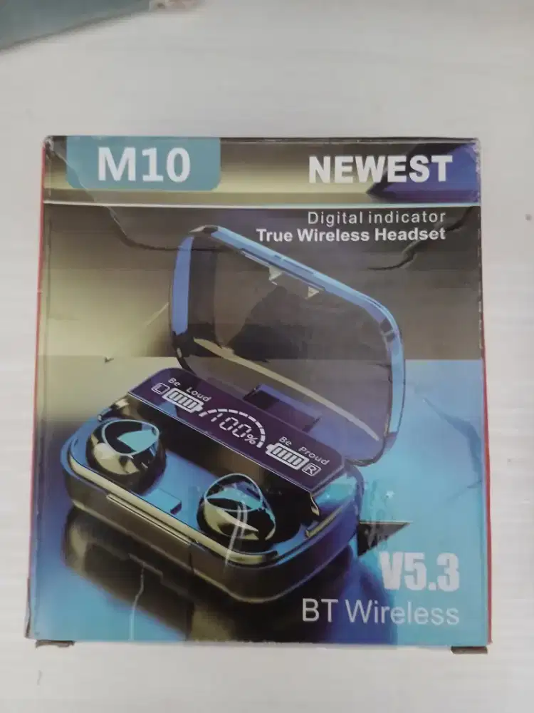 True wireless headset