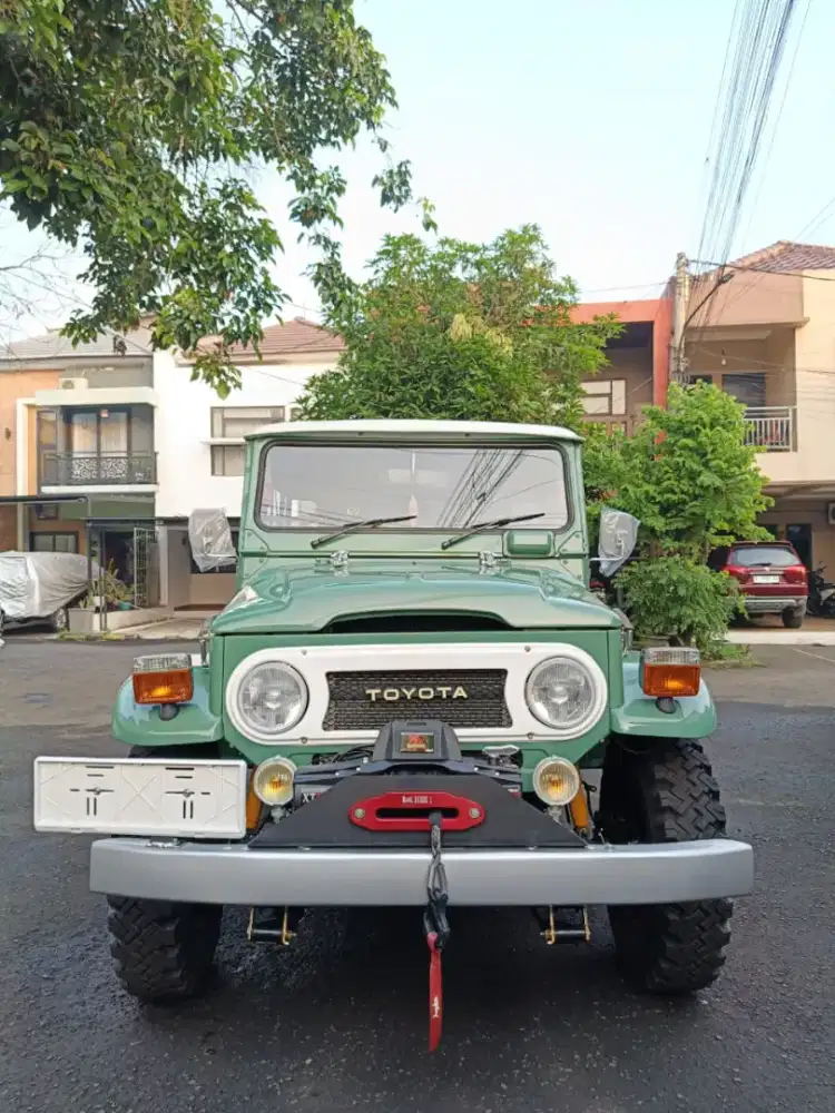 Toyota Hardtop 1977 FJ 40 4.2 Manual ( Nebula )
