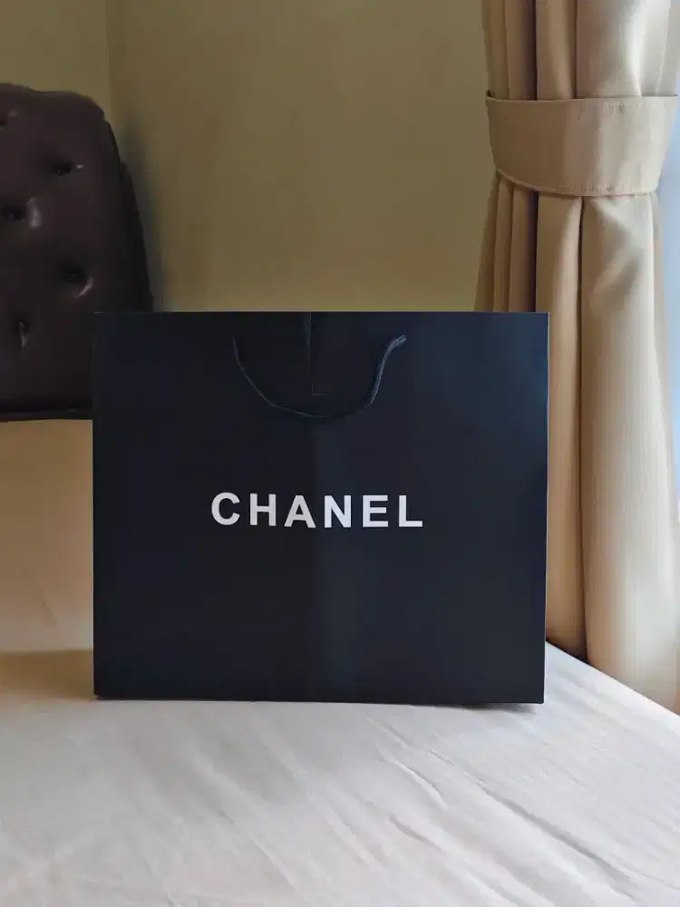 Paperbag Chanel Hitam
