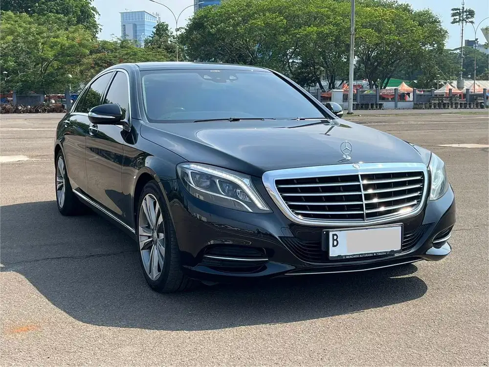 TERMURAH!! MERCY S400 L AT HITAM 2015