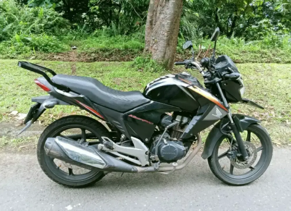 Honda New Megapro 2013, monoshock, taat pajak, cakep